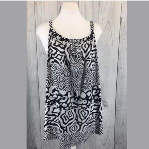 Rafaella Abstract  Keyhole Sleeveless Knit Top